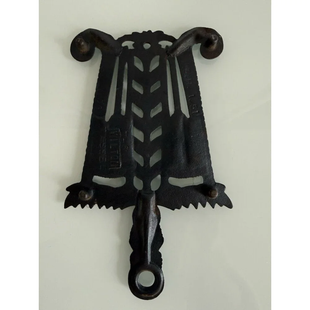 ✿ Vintage Cast Iron Trivet Grape Vine Ornate Wall Decor Rustic Kitchen Art Brend